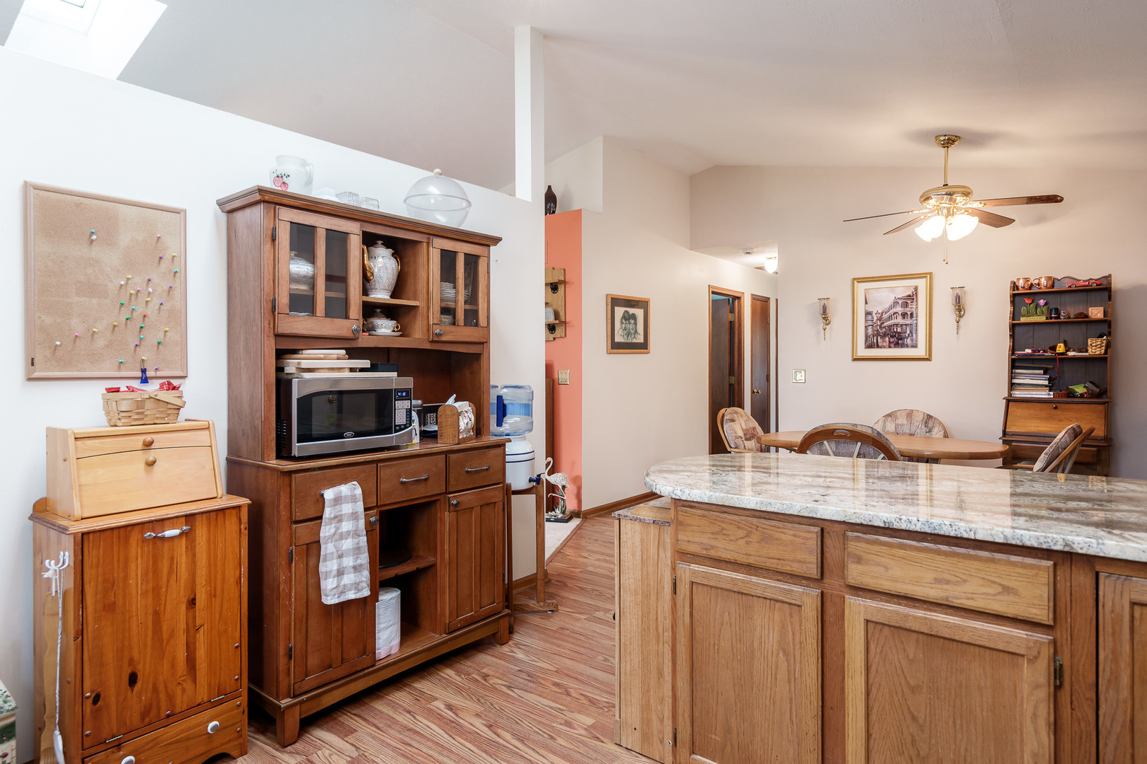 1517 12th Avenue, Belvidere, IL 61008