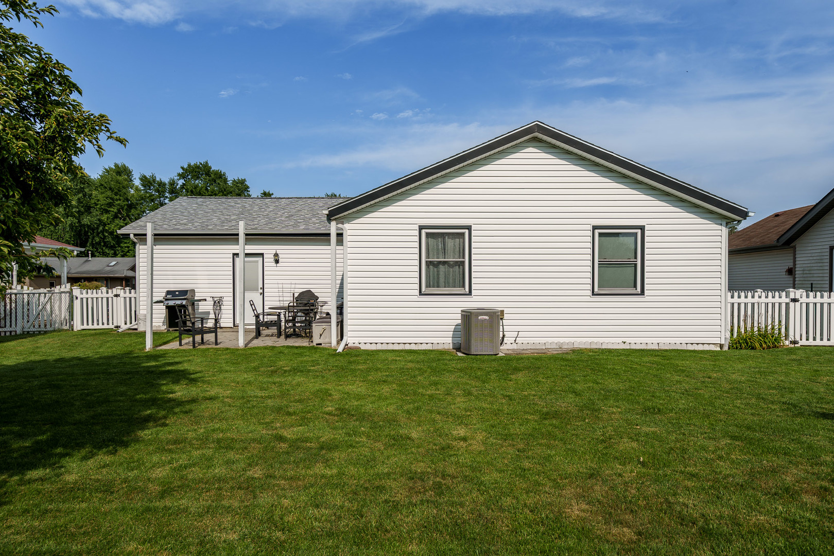 1517 12th Avenue, Belvidere, IL 61008