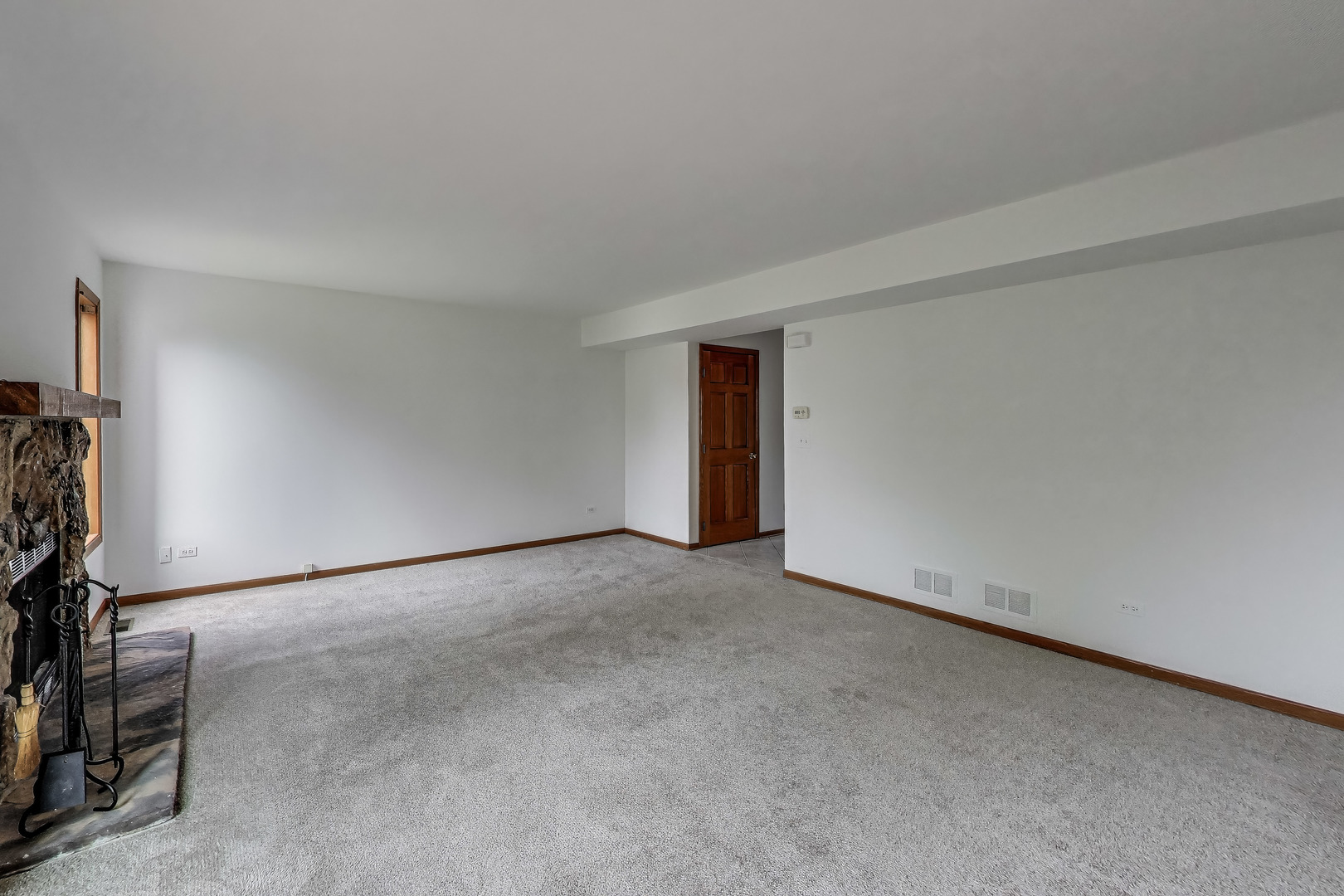 14 Oxford Court, Algonquin, IL 60102
