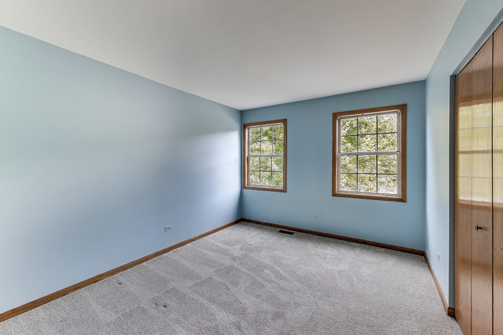 14 Oxford Court, Algonquin, IL 60102