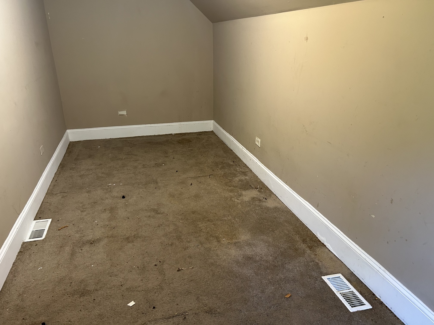 10530 S La Salle Street, Chicago, IL 60628