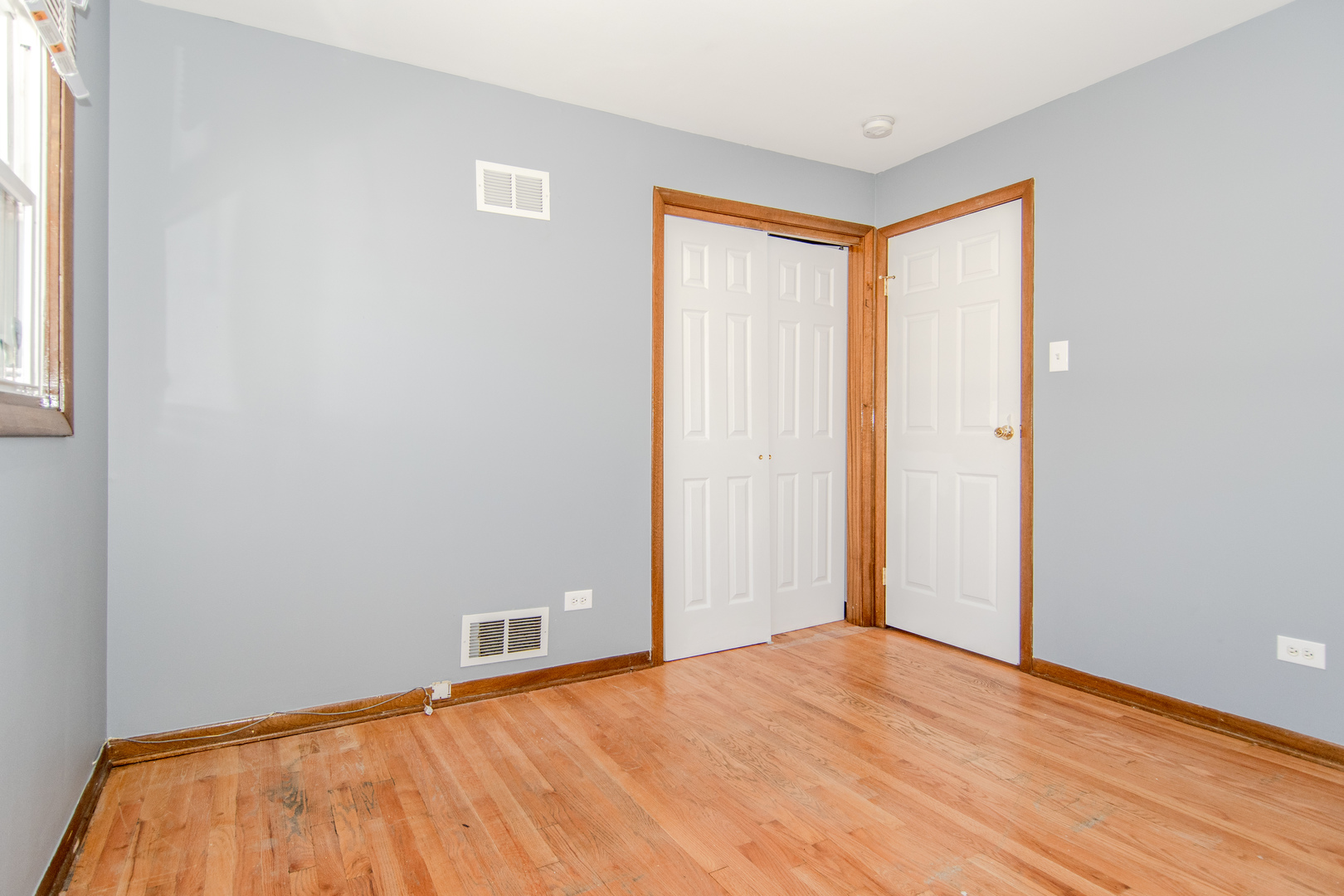 295 Saginaw Avenue, Calumet City, IL 60409