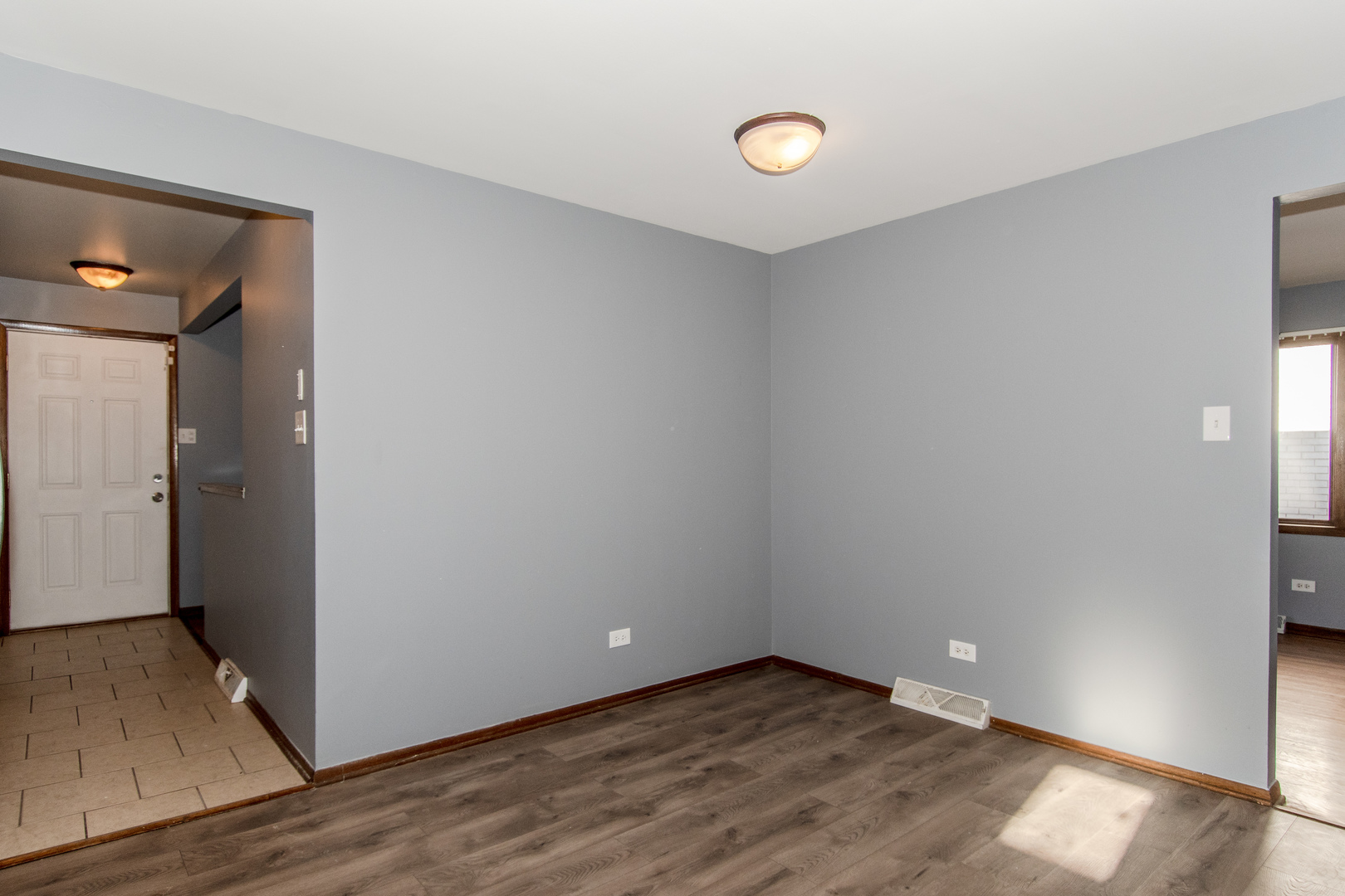 295 Saginaw Avenue, Calumet City, IL 60409