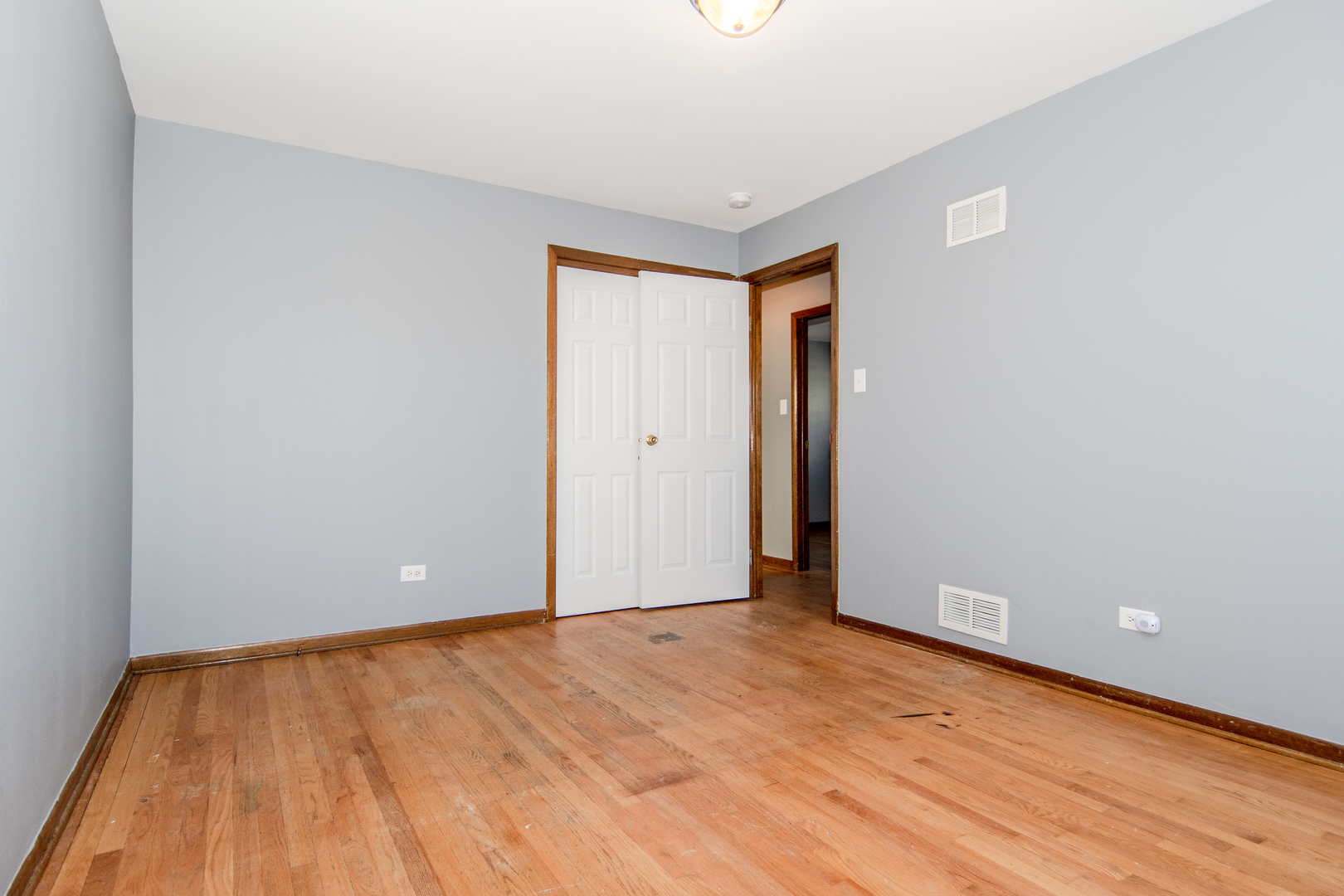 295 Saginaw Avenue, Calumet City, IL 60409