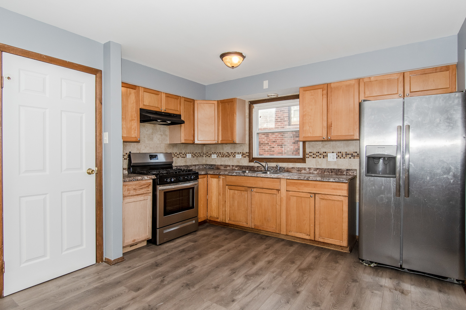 295 Saginaw Avenue, Calumet City, IL 60409