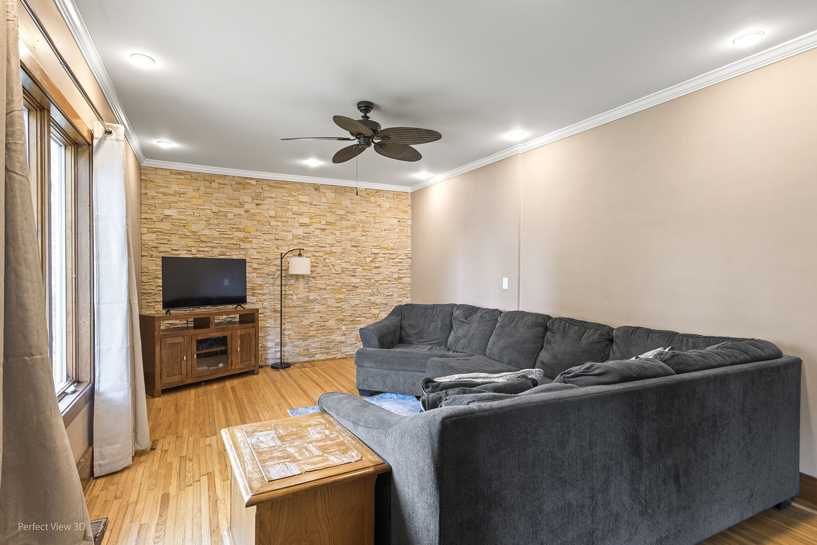 607 S Main Street, Yorkville, IL 60560