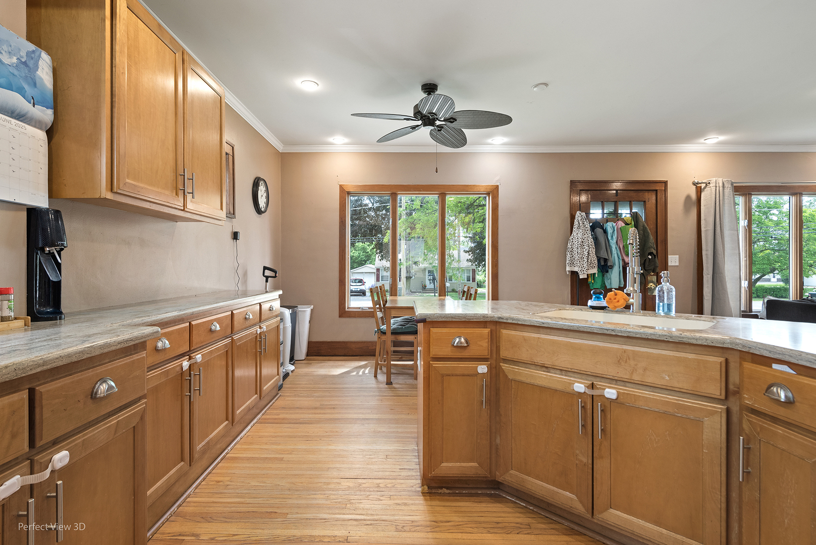 607 S Main Street, Yorkville, IL 60560