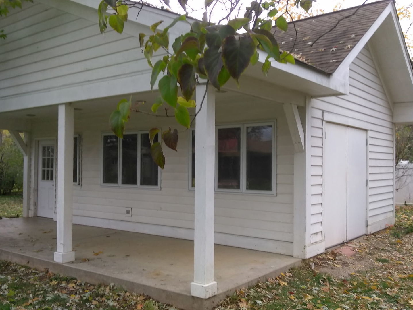 6027 S Lincoln Avenue, Lisle, IL 60532