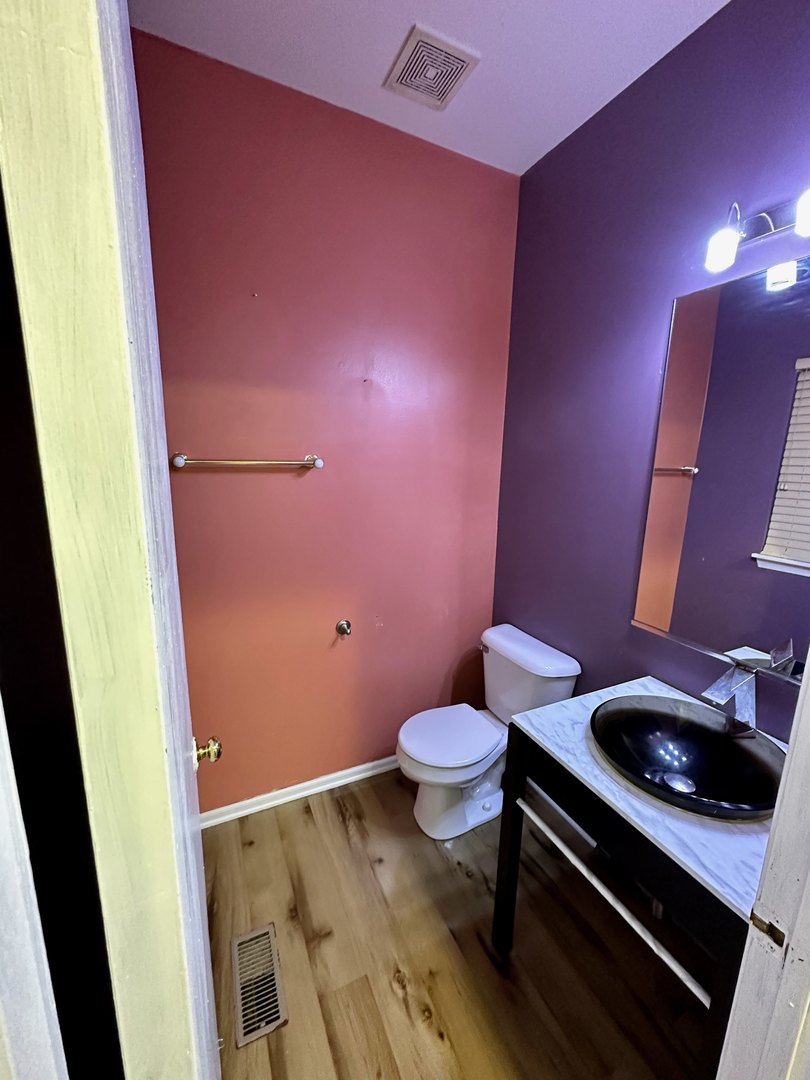 107 Capella Court #107, Lake In The Hills, IL 60156