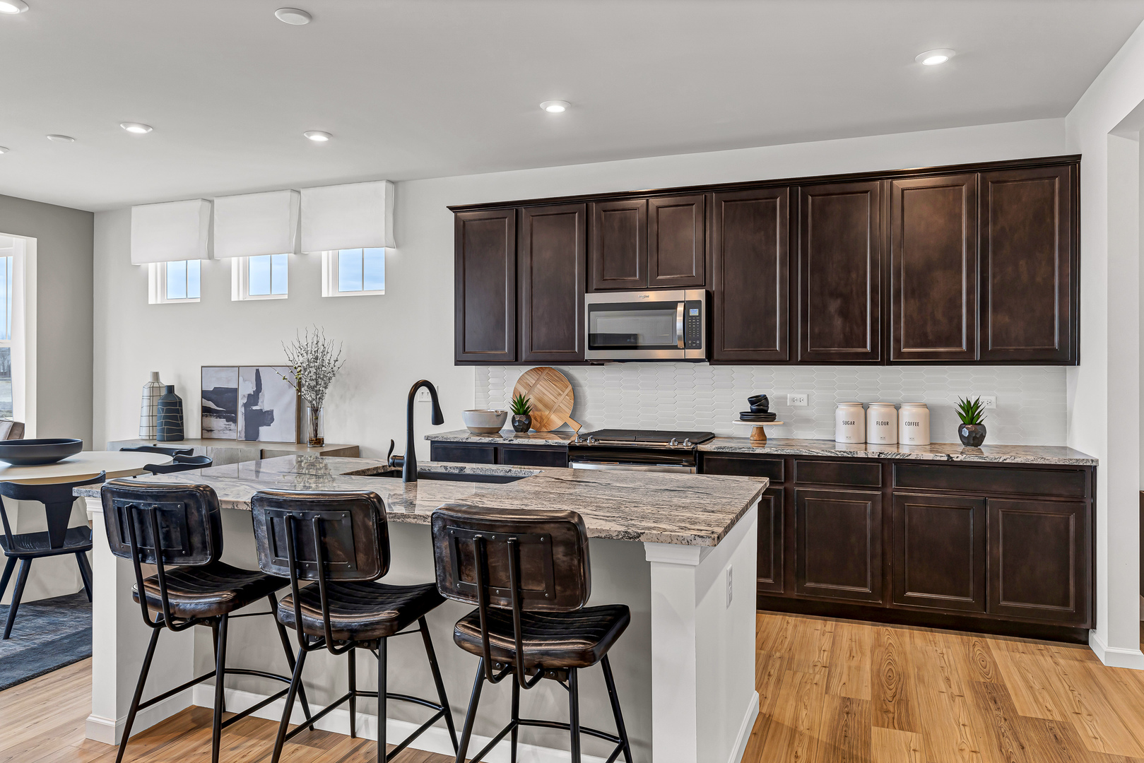 24708 W Owen Court, Plainfield, IL 60585