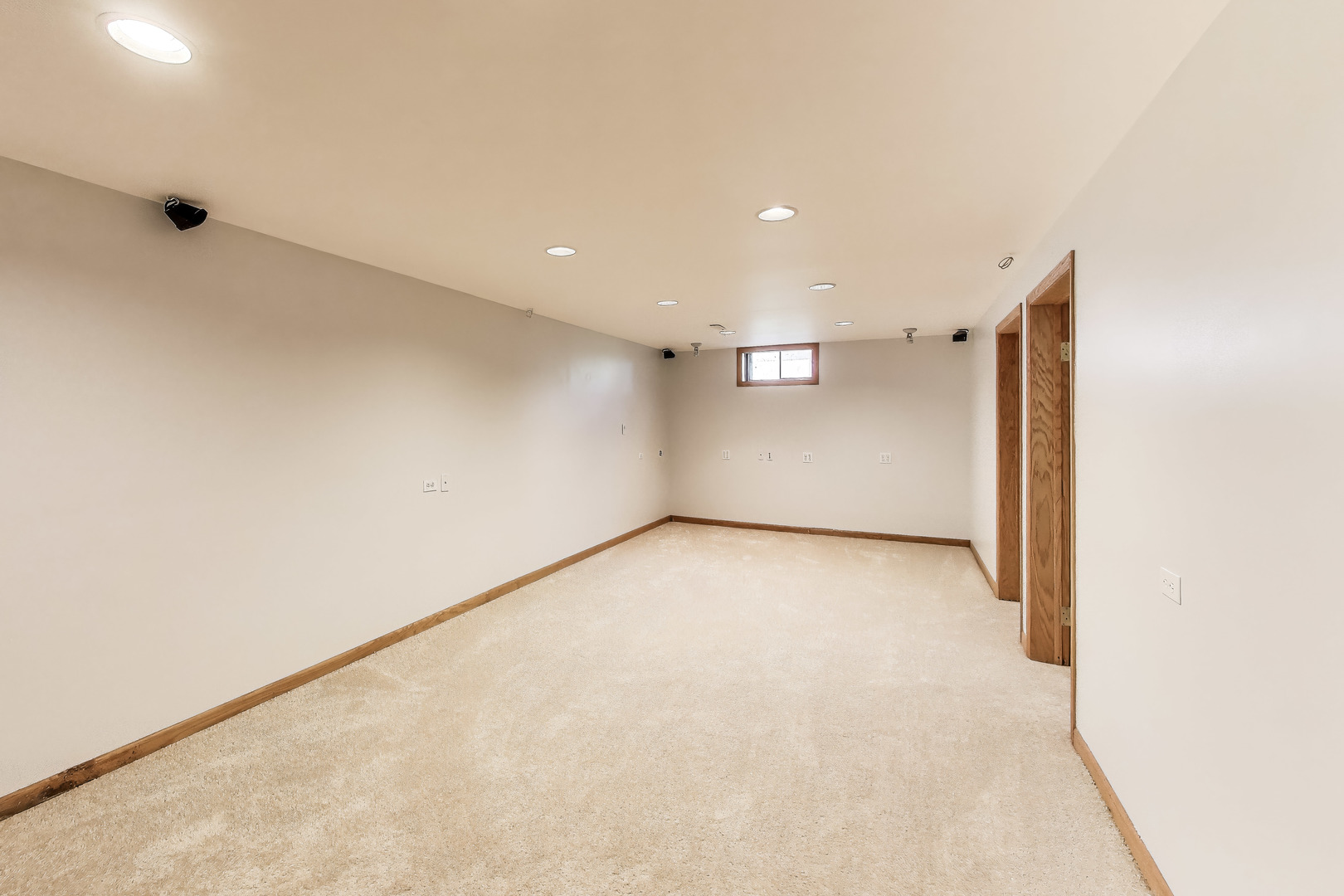 34047 N Gerwal Avenue, Grayslake, IL 60030
