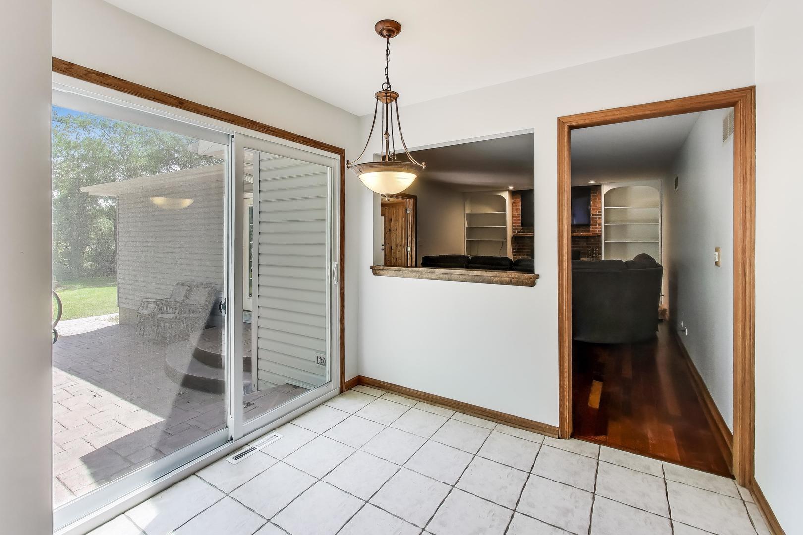 34047 N Gerwal Avenue, Grayslake, IL 60030