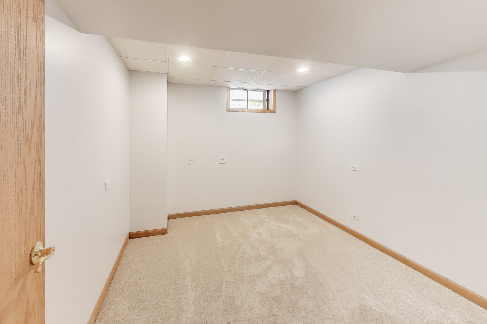 34047 N Gerwal Avenue, Grayslake, IL 60030