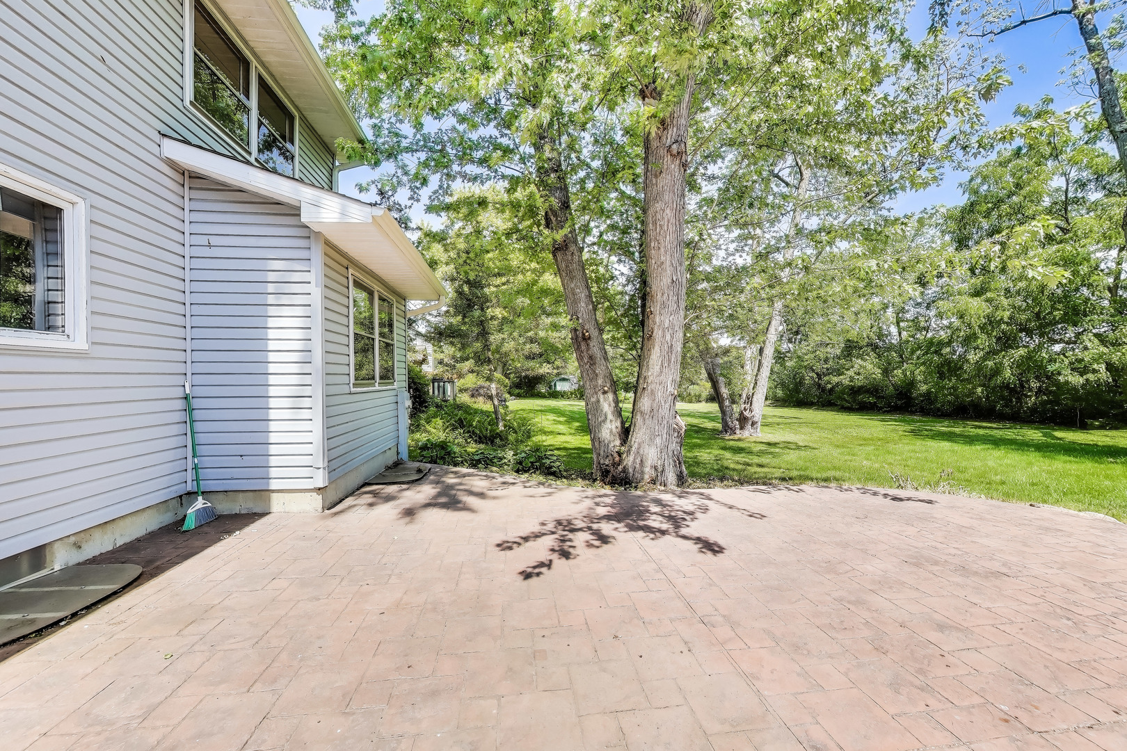 34047 N Gerwal Avenue, Grayslake, IL 60030