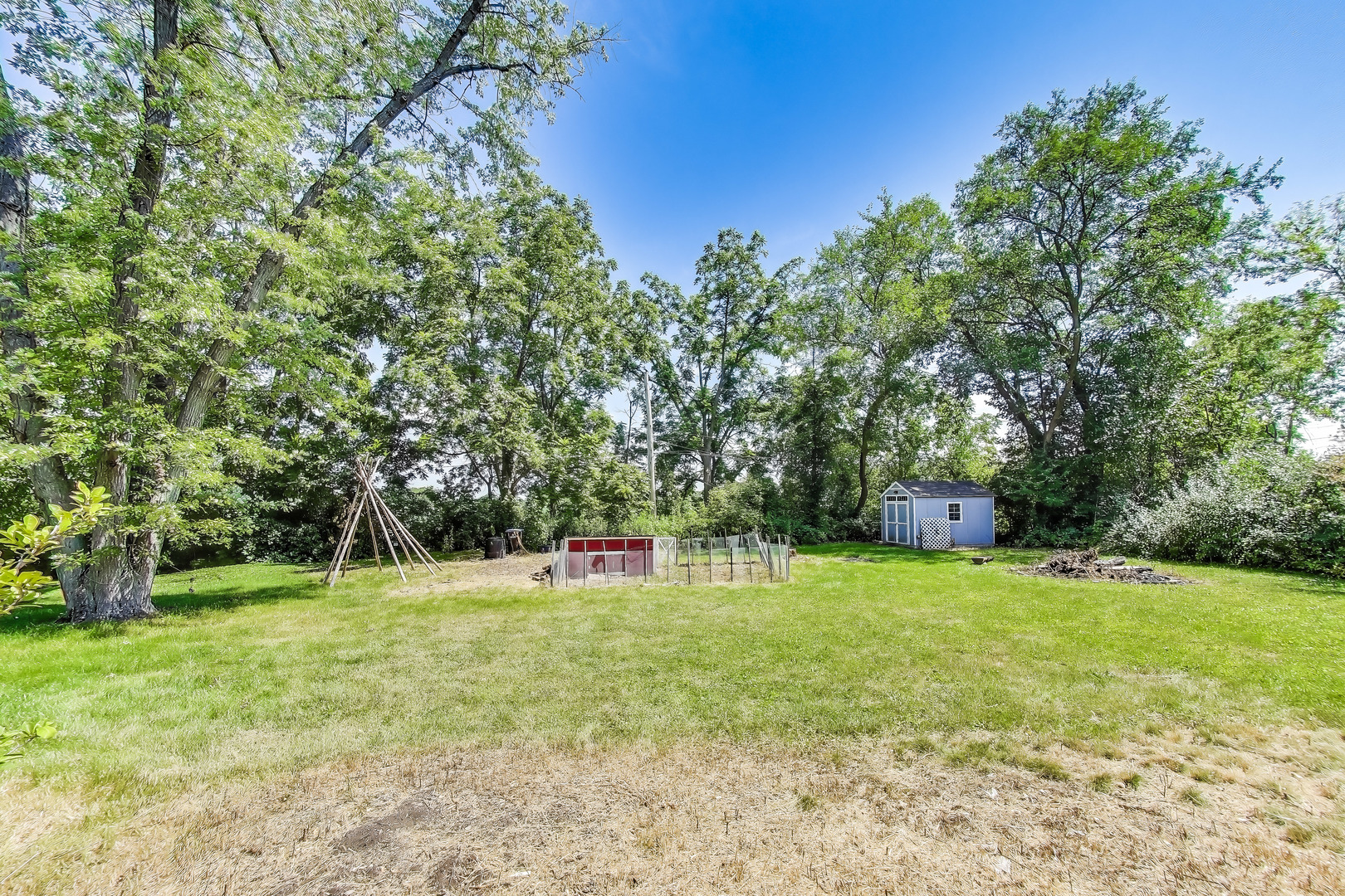 34047 N Gerwal Avenue, Grayslake, IL 60030