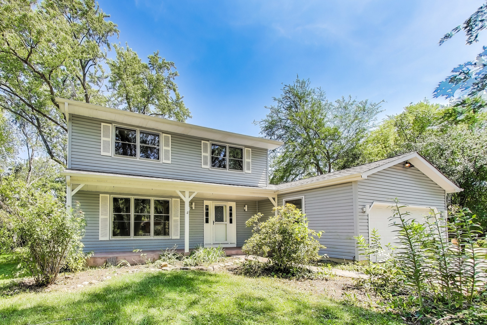 34047 N Gerwal Avenue, Grayslake, IL 60030