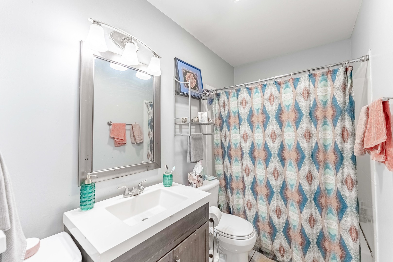 4215 N Lockwood Avenue #6, Chicago, IL 60641