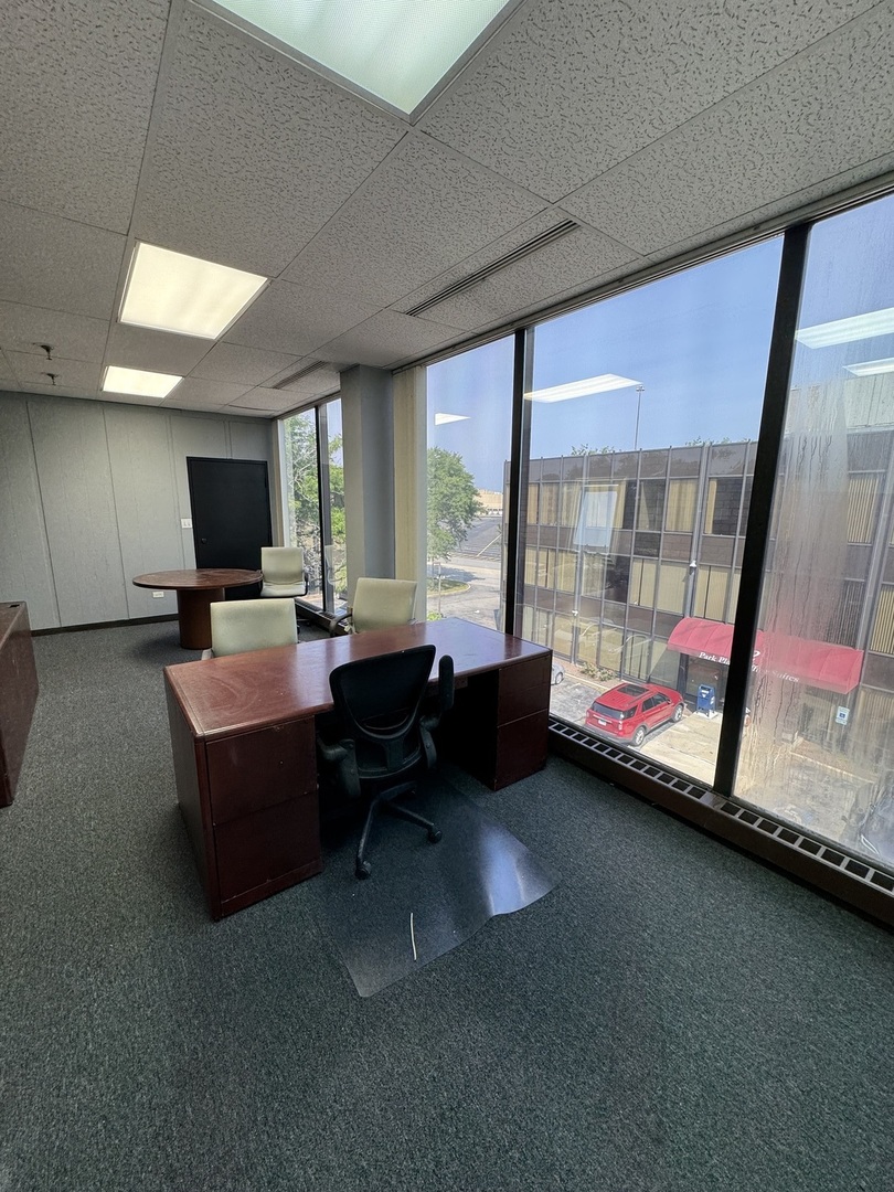 64 ORLAND SQUARE Drive #310, Orland Park, IL 60462