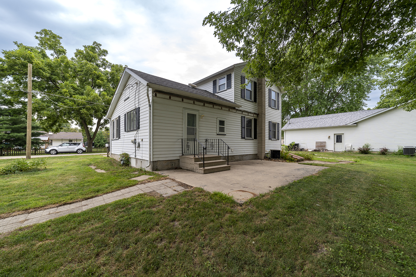 507 First Street, Sandwich, IL 60548