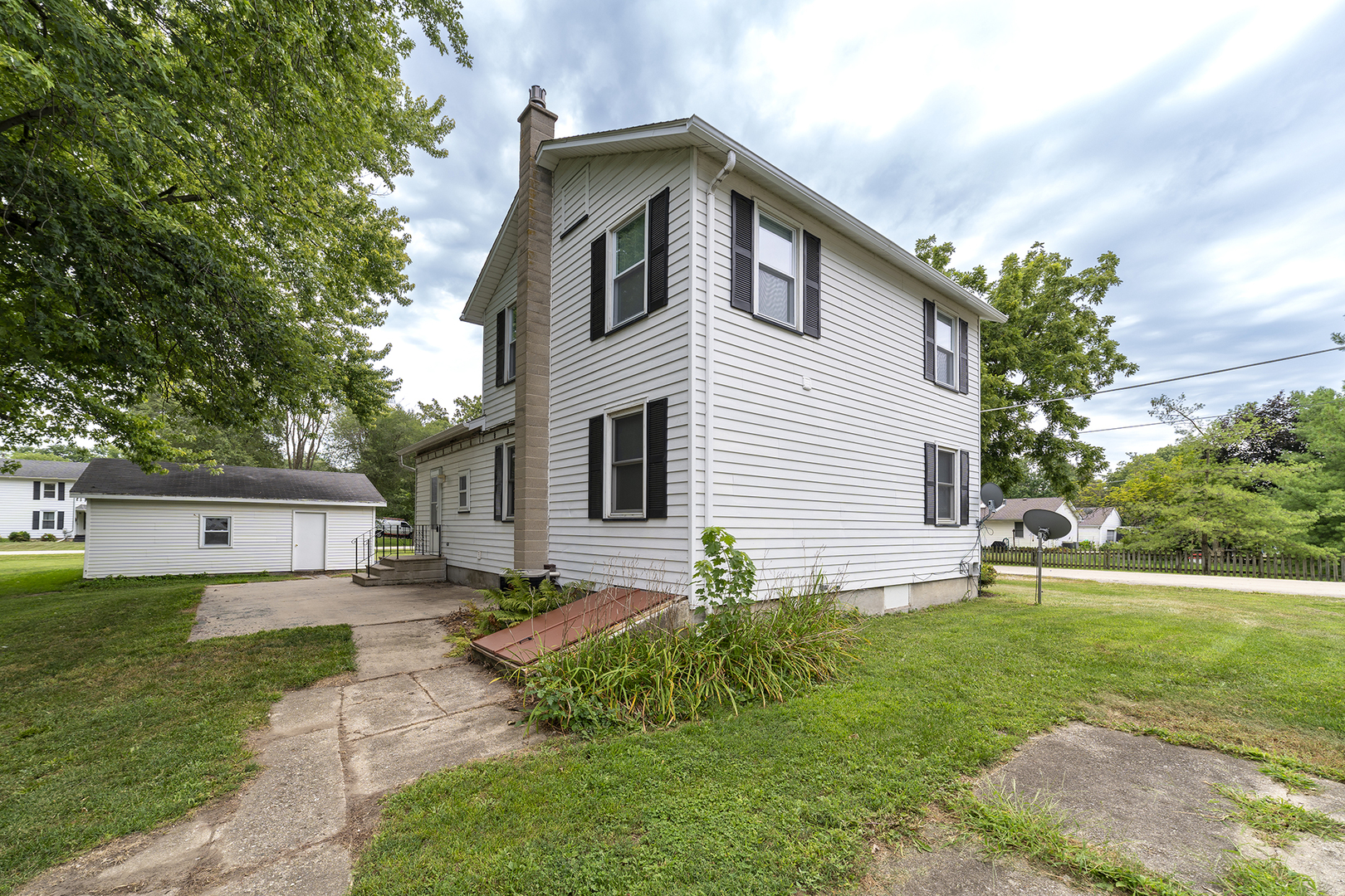 507 First Street, Sandwich, IL 60548