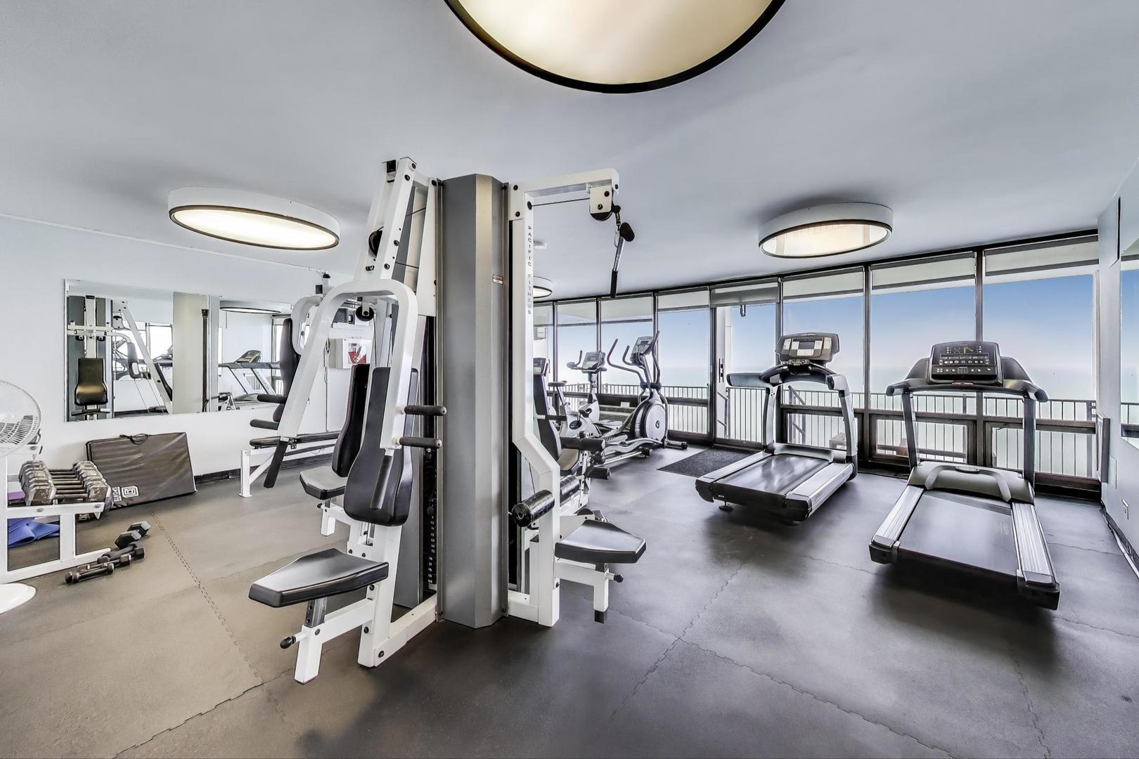 940 W Glenlake Avenue #19C, Chicago, IL 60660