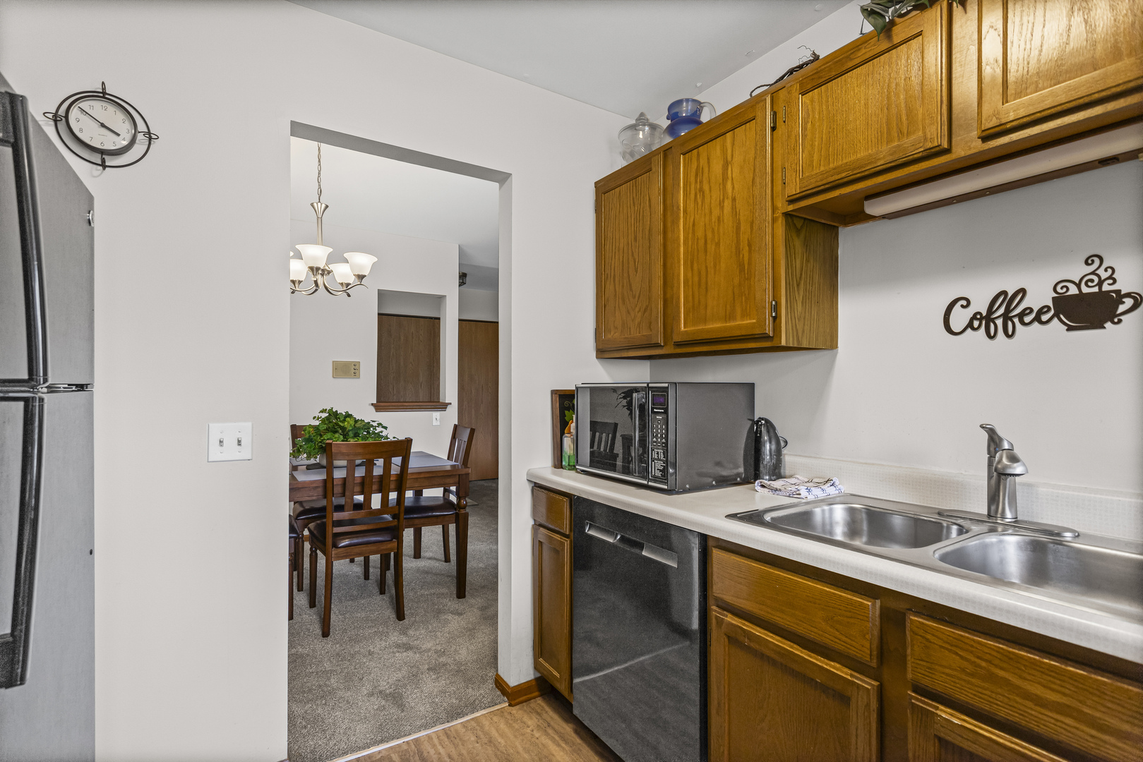 1249 Williams Port Drive #24-C, Westmont, IL 60559