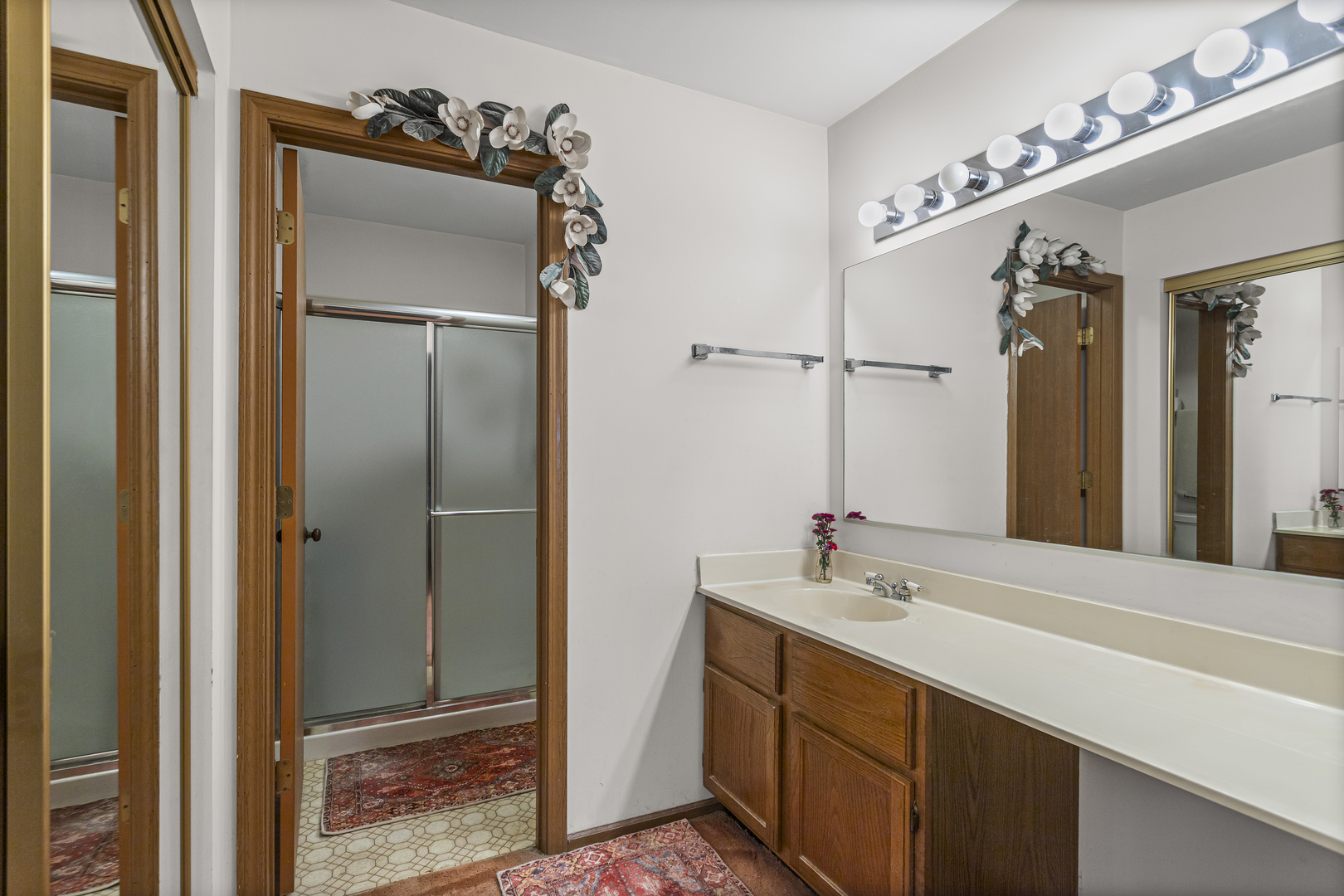 1249 Williams Port Drive #24-C, Westmont, IL 60559