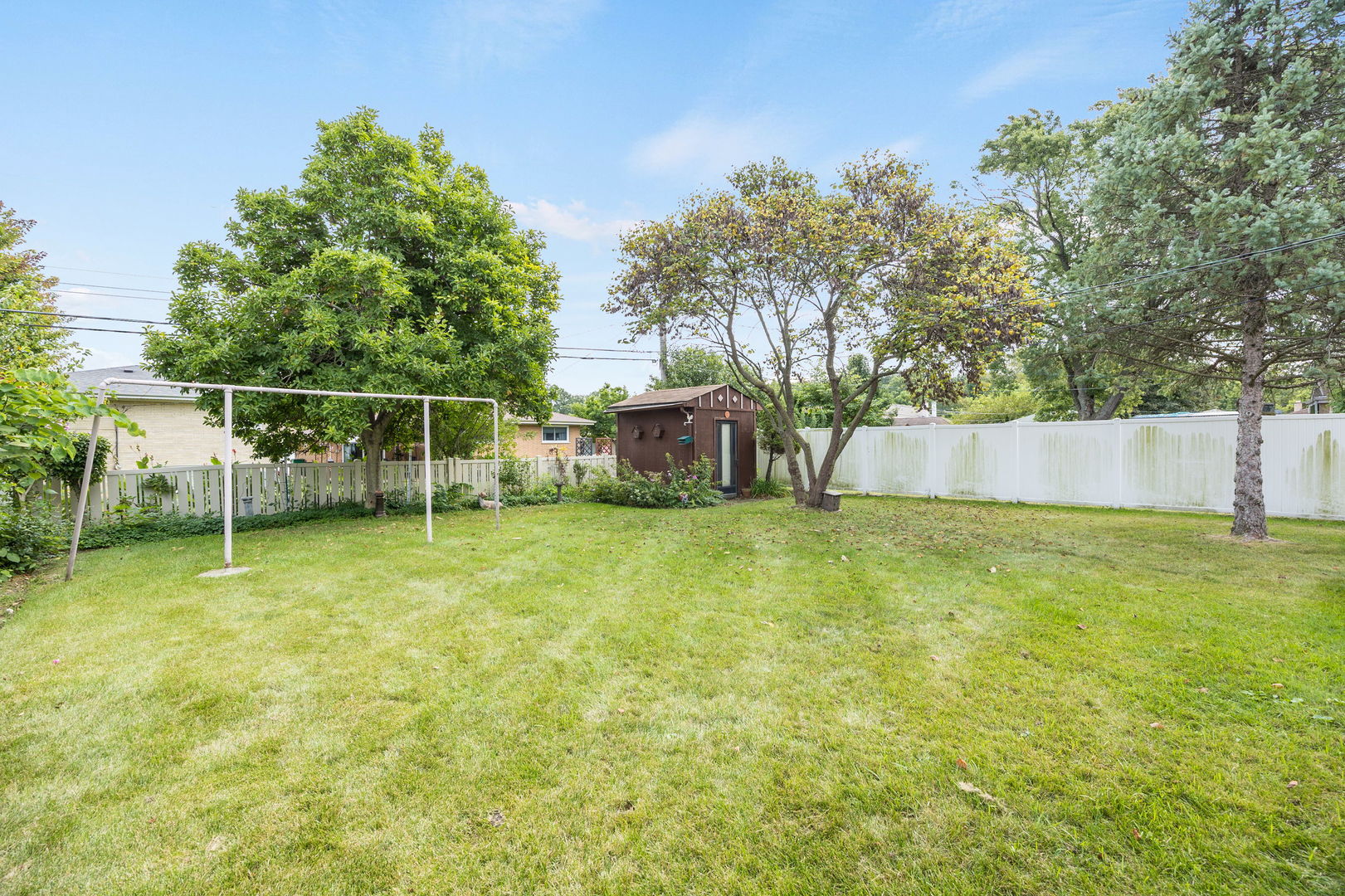 2623 Sunnyside Avenue, Westchester, IL 60154