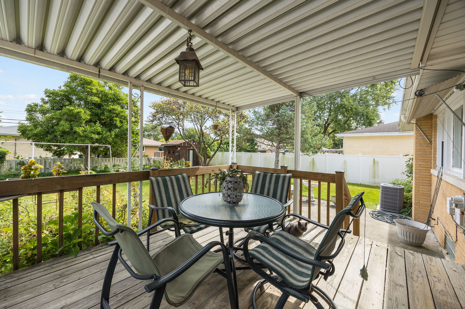 2623 Sunnyside Avenue, Westchester, IL 60154