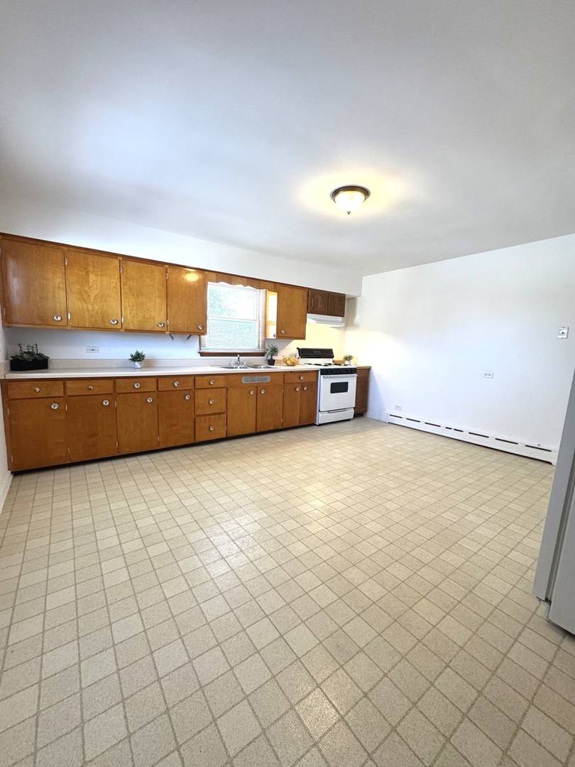 1915 Seymour Avenue #2, North Chicago, IL 60064