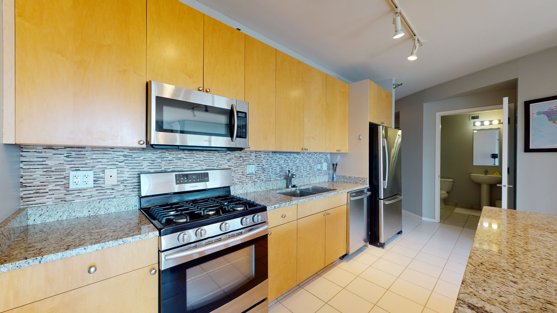 701 S WELLS Street #2402, Chicago, IL 60607