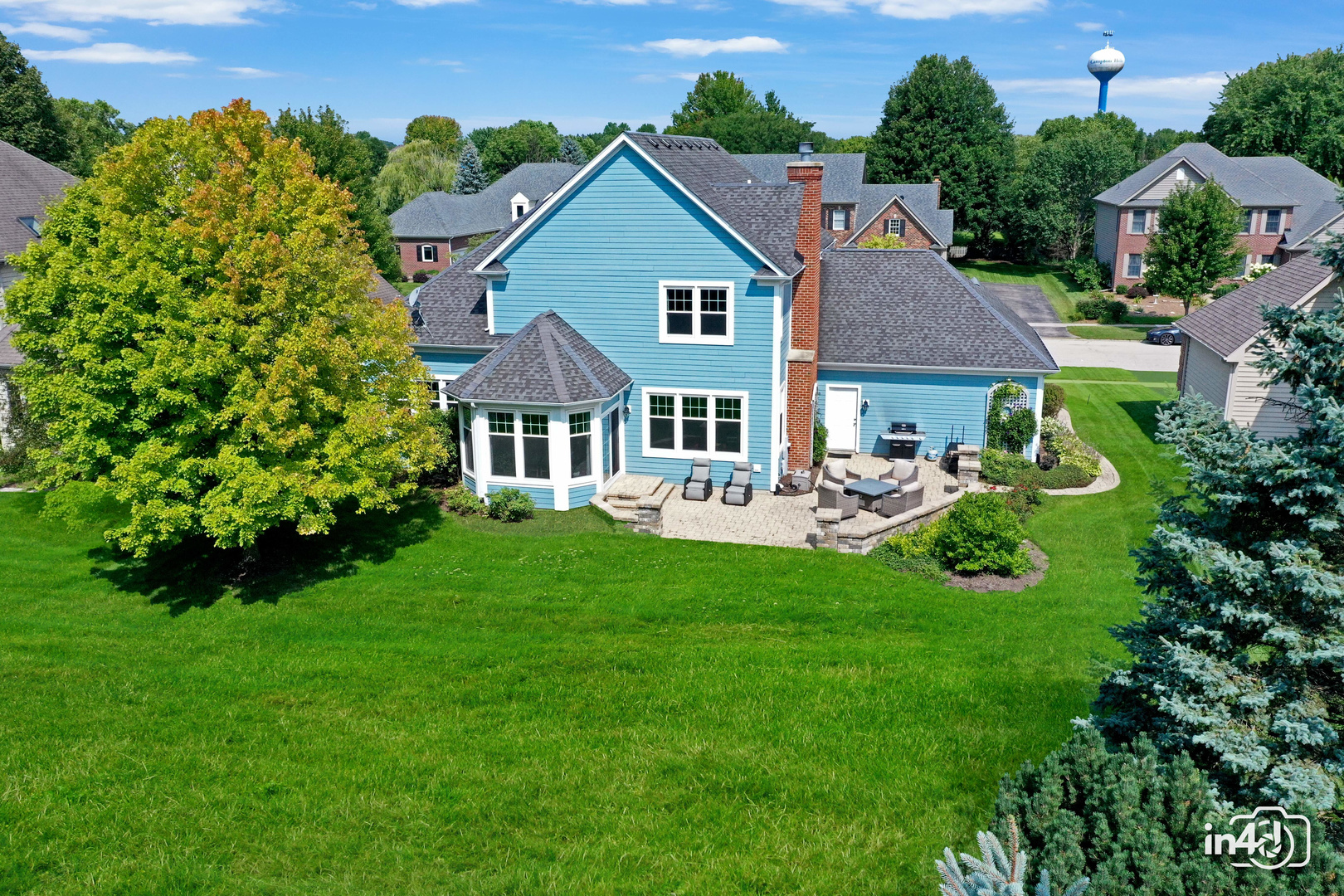 40W139 Jack London Street, St. Charles, IL 60175