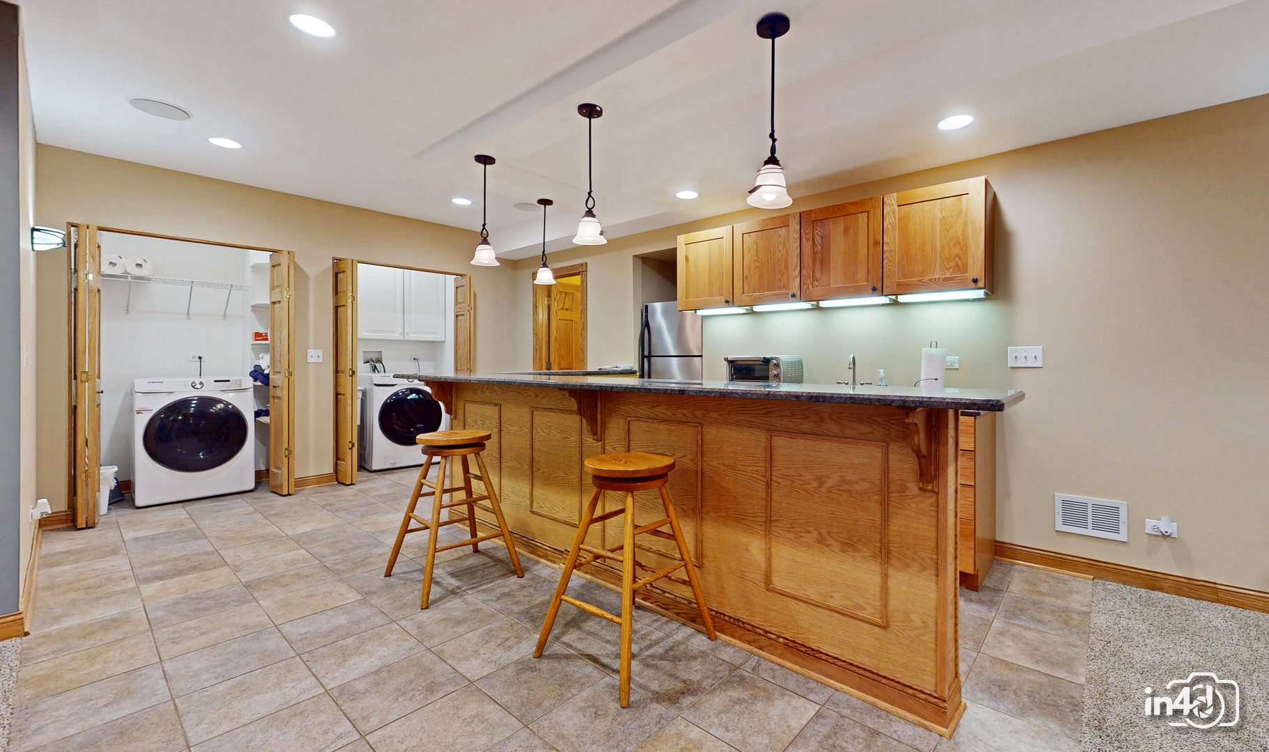 40W139 Jack London Street, St. Charles, IL 60175
