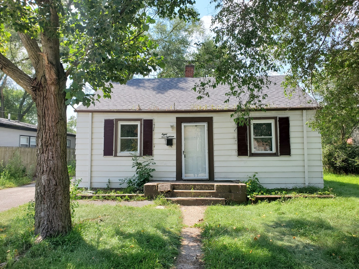 818 Campbell Avenue, Calumet City, IL 60409