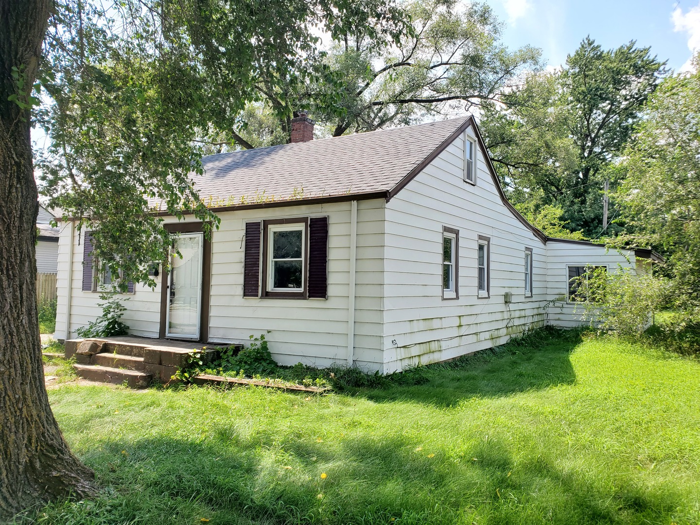 818 Campbell Avenue, Calumet City, IL 60409