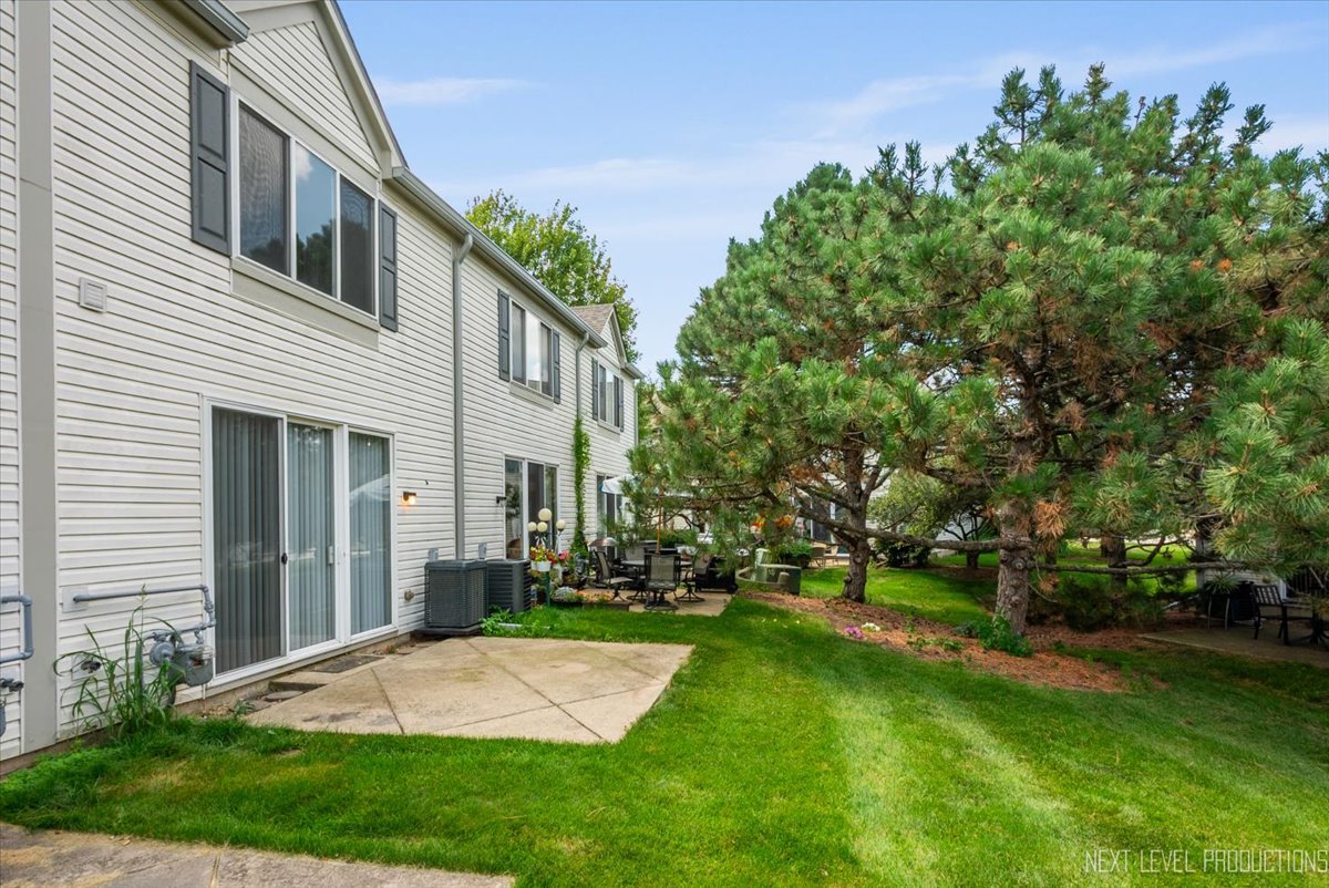 2553 Carrolwood Road #-, Naperville, IL 60540
