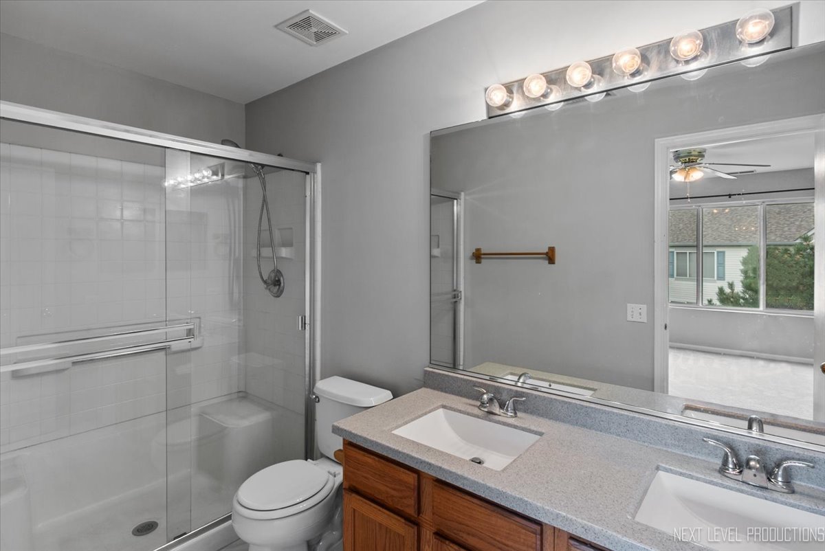 2553 Carrolwood Road #-, Naperville, IL 60540
