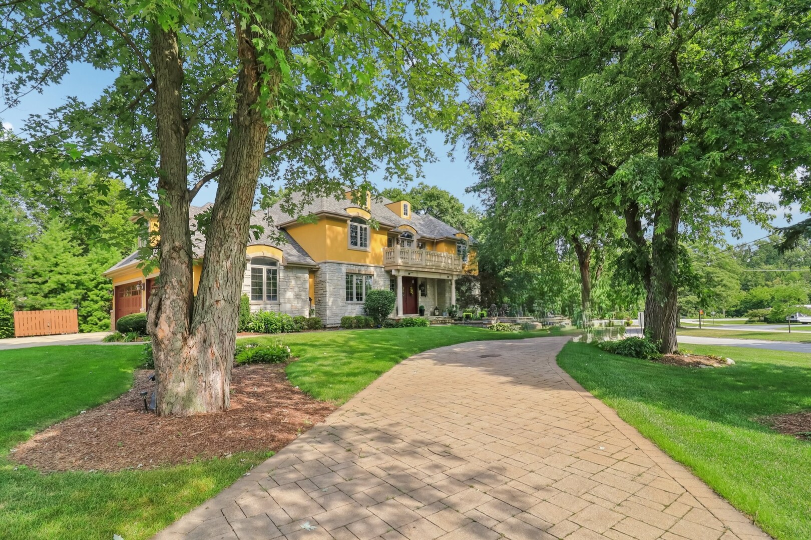 11942 S Oak Park Avenue, Palos Heights, IL 60463