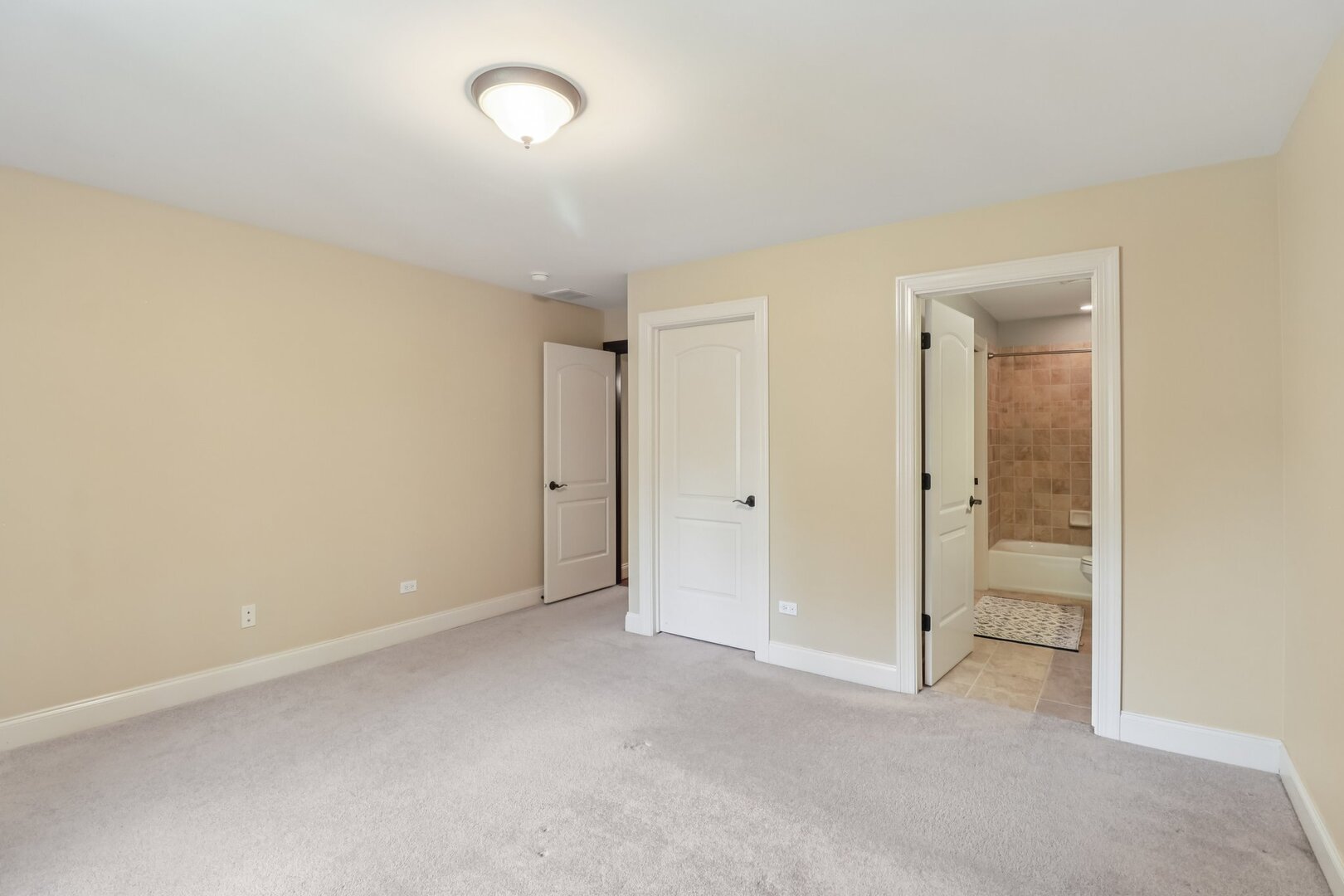 11942 S Oak Park Avenue, Palos Heights, IL 60463