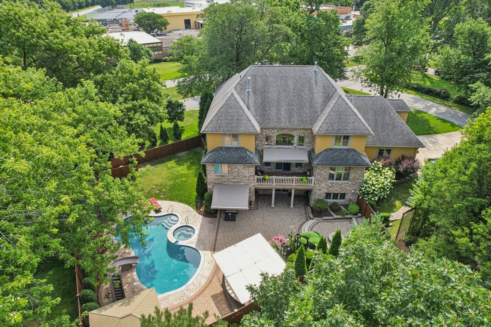 11942 S Oak Park Avenue, Palos Heights, IL 60463