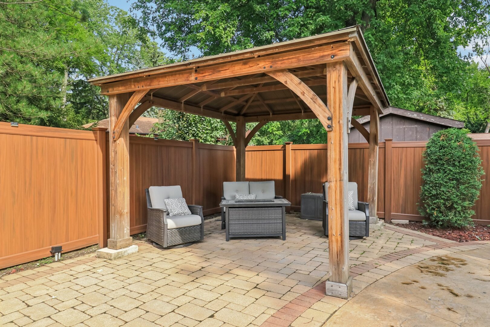 11942 S Oak Park Avenue, Palos Heights, IL 60463