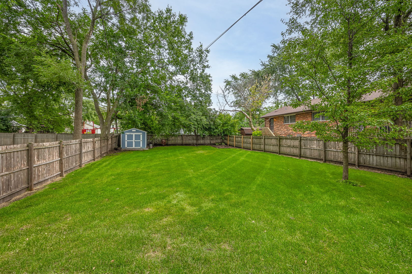 7 Cumnor Road, Westmont, IL 60559