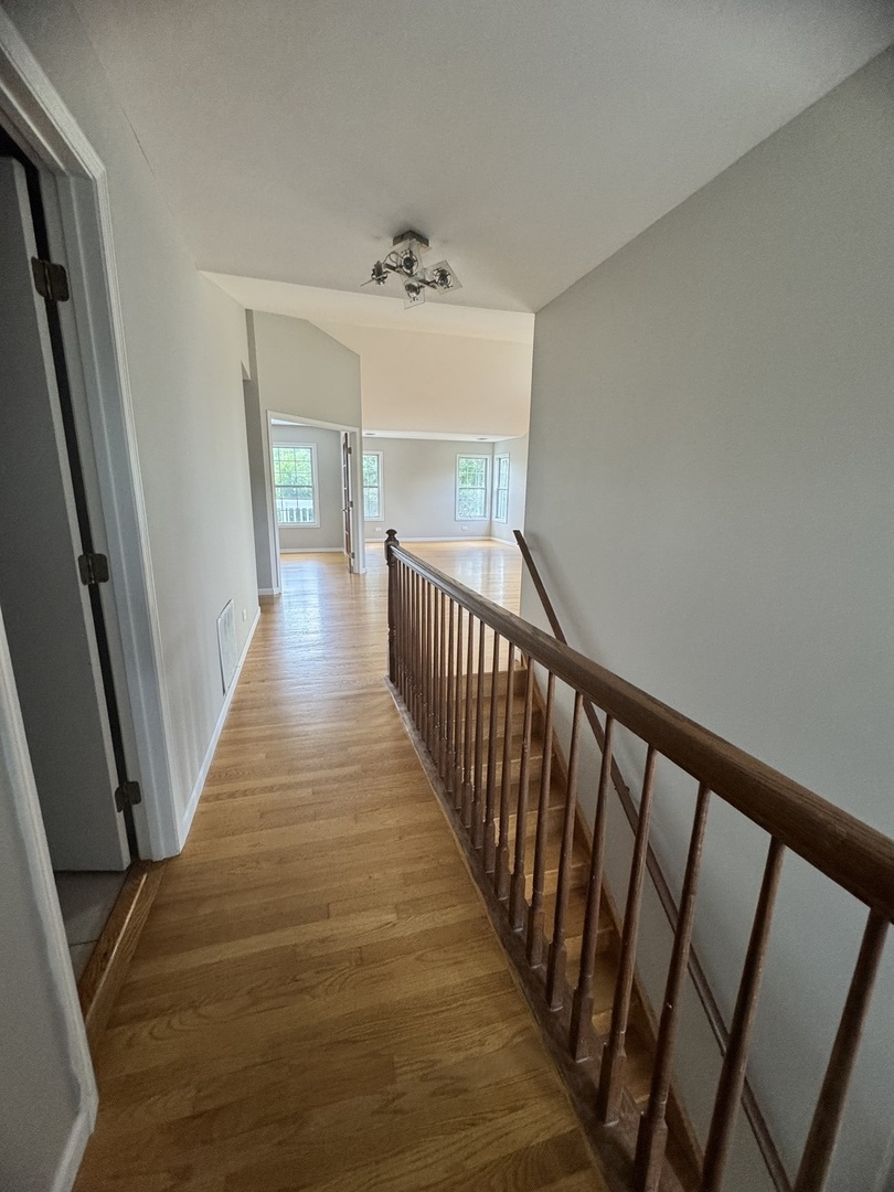 200 Chesterfield Court #D, Schaumburg, IL 60193