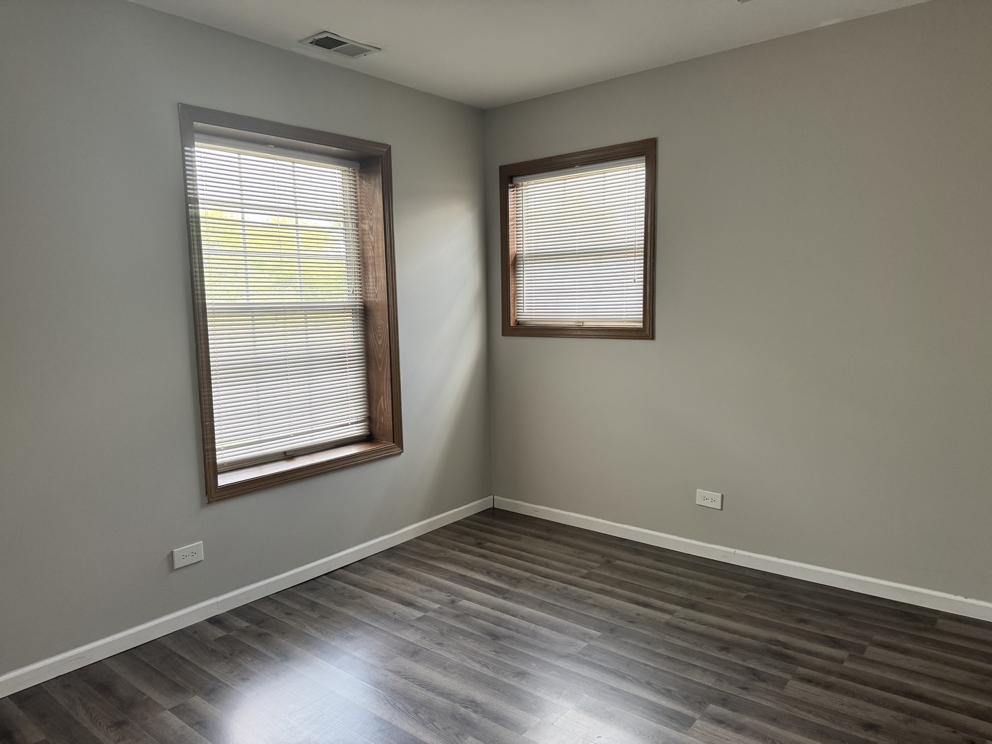 200 Chesterfield Court #D, Schaumburg, IL 60193