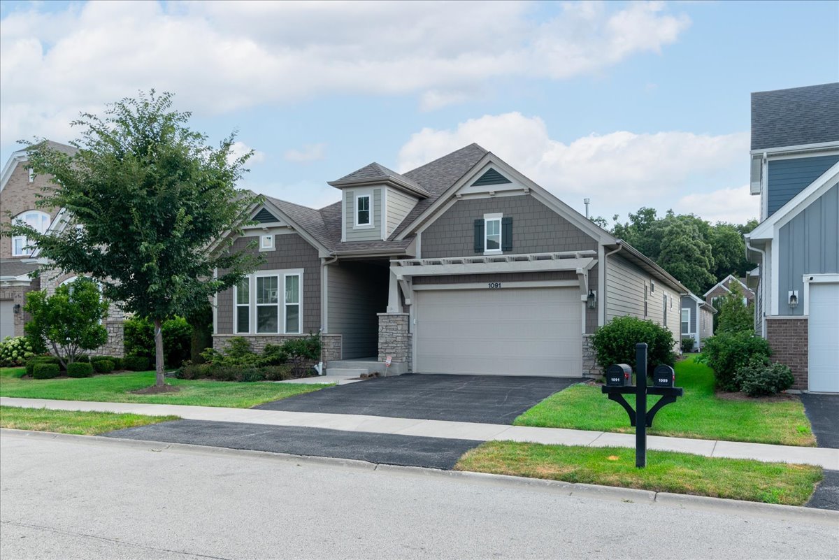 1091 Ironwood Court, Glenview, IL 60025