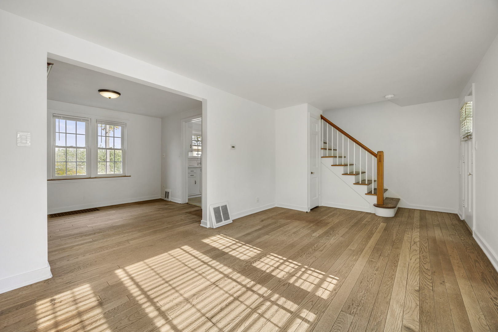 8136 W 26th Street, North Riverside, IL 60546