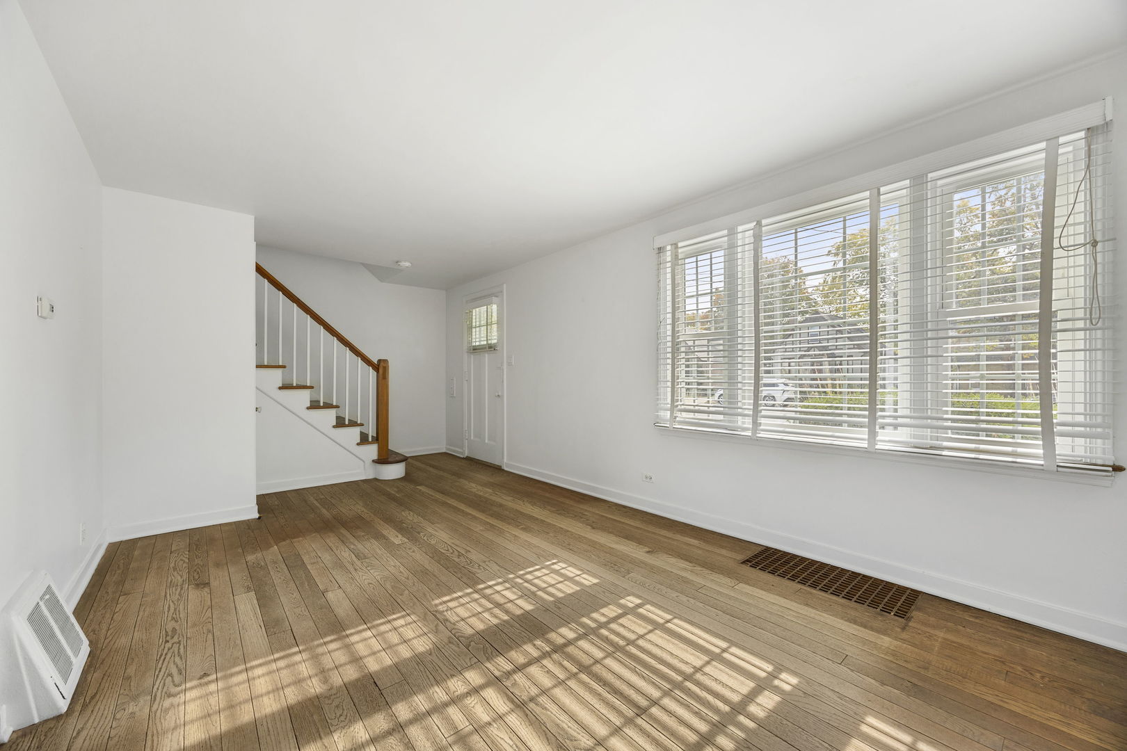 8136 W 26th Street, North Riverside, IL 60546