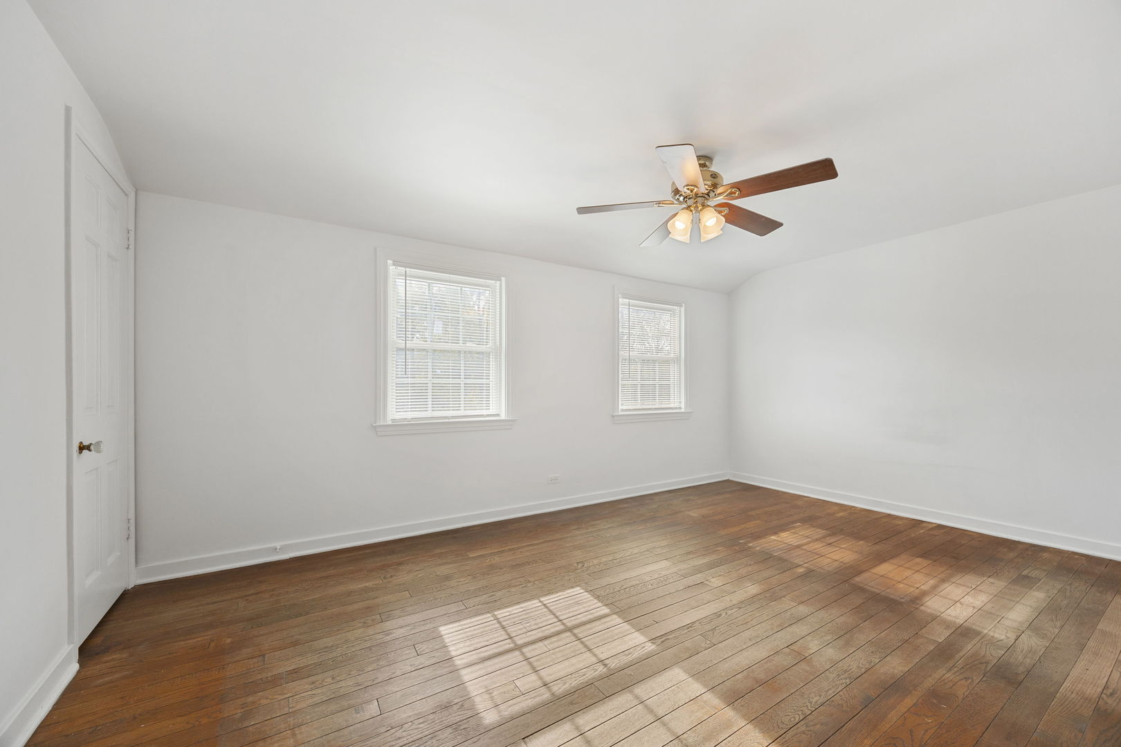 8136 W 26th Street, North Riverside, IL 60546