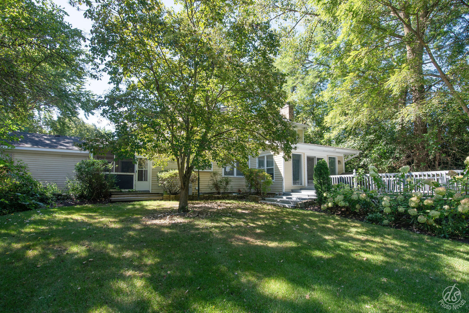 28426 W Lindbergh Drive, Barrington, IL 60010