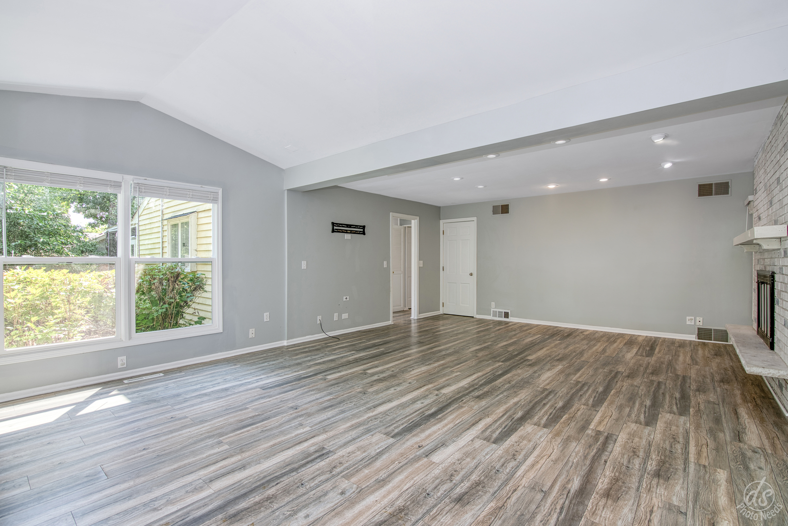 28426 W Lindbergh Drive, Barrington, IL 60010